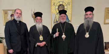 Ο Μητροπολίτης Κοζάνης Παύλος και ο Επίσκοπος Αμφιπόλεως στον Αρχιεπίσκοπο Αμερικής Ελπιδοφόρο