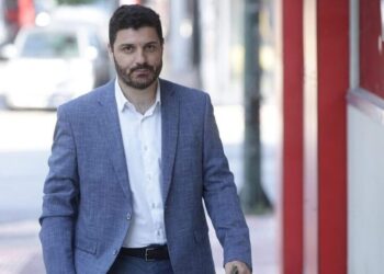 Ο Τεμπονέρας «στήνει πλατφόρμα» μέσα στον ΣΥΡΙΖΑ- Διαφοροποιείται από Κασσελάκη