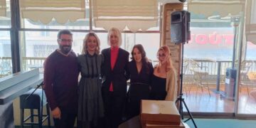 Την βασιλόπιτα του έκοψε το Εργαστήρι Ζωγραφί-ΖΩ