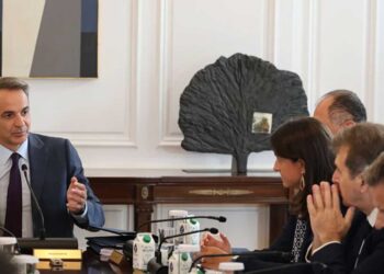 Πληροφορίες ότι έρχεται ανασχηματισμός -Ποια υπουργεία θα αφορά