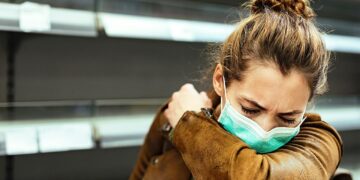 Πολύ βαριά και επιθετική η γρίπη – Πιο ήπια τα πράγματα για τον κορωνοϊό