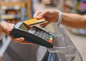 Παρατείνεται κατά ένα μήνα η προθεσμία εγκατάστασης POS από τους επαγγελματίες