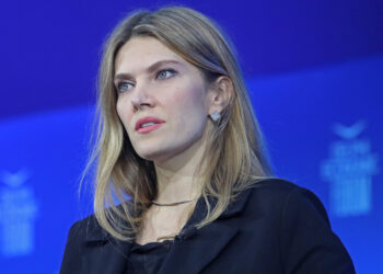 Qatargate: Η Εύα Καϊλή καταγγέλλει μασονία, ελευθεροτεκτονισμό, παραβίαση δικαιωμάτων και συγκρούσεις συμφερόντων