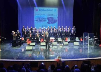 Εξαιρετική εμφάνιση της ανδρικής χορωδίας των Τροβαδούρων Πτολεμαΐδας στην πόλη “Λουλέ Μπουργκάς” της Τουρκίας