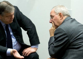 Βενιζέλος: Ο Σόιμπλε μου πρότεινε το Grexit σε ένα υπόγειο, αν δεχόμουν θα επιστρέφαμε στην εποχή των Παγετώνων