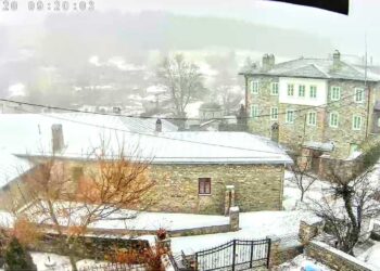 Από νωρίς στα λευκά το Νυμφαίο (φώτο)