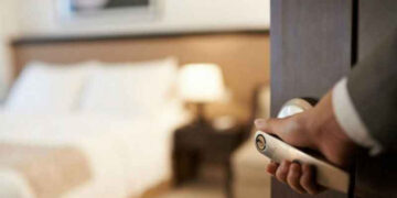 Τα Airbnb «τσακίζουν» τις ξενοδοχειακές κλίνες- Διαφορετική εικόνα στη Δυτική Μακεδονία, η οποία παραμένει τελευταία στη λίστα