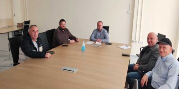 Ενημερωτική συνάντηση του Αντιπεριφερειάρχη Επιχειρηματικότητας και Μεταφορών Νίκου Λυσσαρίδη με φορείς των Αστικών και των ΚΤΕΛ Κοζάνης