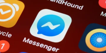 Προβλήματα στο messenger – Γιατί δεν κλείνουν οι συνομιλίες;