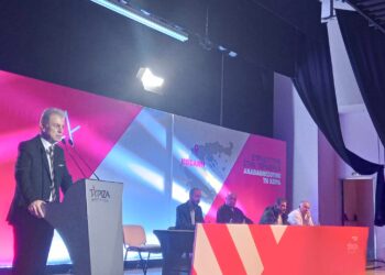 «Περιφερειακή ανάπτυξη με στήριξη στους ανθρώπους μας- Το ΔΑΜ θα γίνει το πρόγραμμά μας»- Η ομιλία Αμανατίδη στο Περιφερειακό Συνέδριο του ΣΥΡΙΖΑ