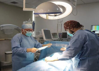 Απογευματινά χειρουργεία επί πληρωμή: Ξεκινούν Μάρτιο αλλά με ερωτηματικά για το προσωπικό