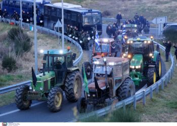 Οι αγρότες κατεβαίνουν στην Αθήνα με τρακτέρ