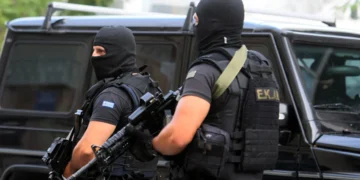 Αντιτρομοκρατική: Δύο στρατιωτικοί πυροτεχνουργοί ανάμεσα στους δέκα συλληφθέντες