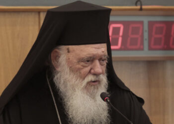 Αρχιεπίσκοπος για νομοσχέδιο “γάμου ομοφυλοφίλων”: Καλό θα ήταν η ψηφοφορία να είναι ονομαστική