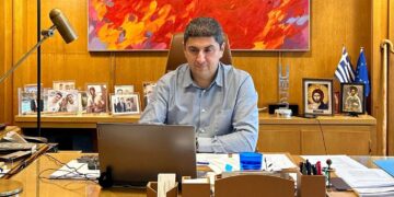 ΥπΑΑΤ: H ίδρυση Αγροτικών Τμημάτων στα Επιμελητήρια στο επίκεντρο επαφών Αυγενάκη – ΚΕΕΕ