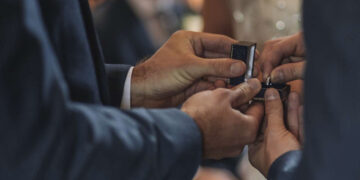 Επιστολή – διαμαρτυρία από 13 συλλόγους και φορείς της Π.Ε. Κοζάνης με αφορμή το νομοσχέδιο για τα ομόφυλα ζευγάρια