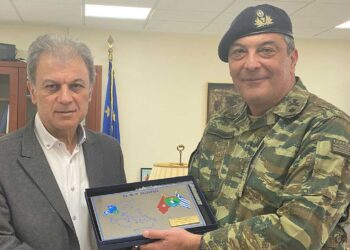 Εθιμοτυπική επίσκεψη του Διοικητή της 9ης Ταξιαρχίας στον Περιφερειάρχη