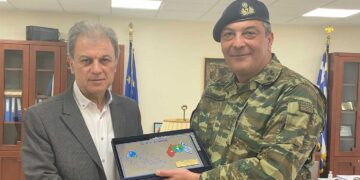 Εθιμοτυπική επίσκεψη του Διοικητή της 9ης Ταξιαρχίας στον Περιφερειάρχη