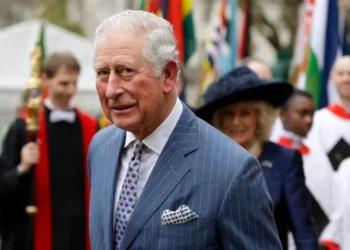 Βασιλιάς Κάρολος: Διαγνώστηκε με καρκίνο