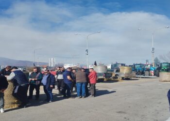 ΜΠΛΟΚΟ ΑΓΡΟΤΩΝ ΚΟΜΒΟΥ ΦΙΛΩΤΑ: Κάλεσμα σε κλείσιμο δρόμου σήμερα Σάββατο 10/02 στις 16:00 στο μπλόκο