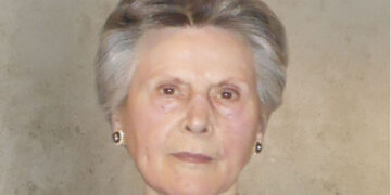 Νεκρολογία εις μνήμην Ελένης Λευκοπούλου