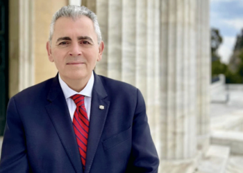 Ο Μάξιμος Χαρακόπουλος για το νομοσχέδιο περί “γάμου” ομόφυλων: “Υφιστάμεθα μπούλινγκ” επειδή θα το καταψηφίσω