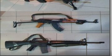 Οπλοστάσιο στη Φλώρινα: Πληροφορίες ότι το ζευγάρι ελέγχεται για σχέσεις με εξτρεμιστικές ομάδες στα Βαλκάνια