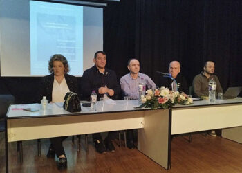 Παρουσία του Ολυμπιονίκη Πύρρου Δήμα και του πατέρα του αδικοχαμένου Άλκη Καμπανού πραγματοποιείται η ημερίδα ” Το ευ αγωνίζεσθαι ασπίδα στην οπαδική βία” στο Πνευματικό Κέντρο του Δήμου Εορδαίας