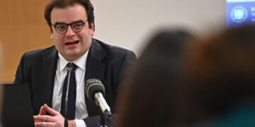 Πιερρακάκης για μη κρατικά ΑΕΙ: Από τον Σεπτέμβριο του ‘25 η λειτουργία τους - Και με Πανελλαδικές η εισαγωγή με ελάχιστη βάση