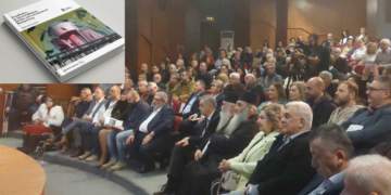 Στο κατάμεστο Πνευματικό Κέντρο Πτολεμαΐδας παρουσιάστηκε το “ΛΕΥΚΩΜΑ” του Θέμη Απατσίδη, που αναδεικνύει την ιστορία και τον πολιτισμό του Δήμου Εορδαίας! (ρεπορτάζ της Κούλας Πουλασιχίδου)