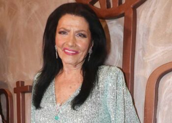 Στο νοσοκομείο η Ζωζώ Σαπουντζάκη – Σταθερή η κατάστασή της