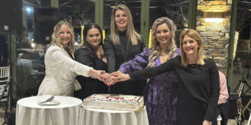 Σύλλογος Βλατσιωτών Ν.Λάρισας: Με επιτυχία πραγματοποιήθηκε η κοπή Βασιλόπιτας και η χοροεσπερίδα το Σάββατο 10/2