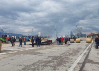 Φλώρινα: Κλειστό έμεινε σήμερα για τέσσερις ώρες το τελωνείο της Νίκης για Ι.Χ και φορτηγά