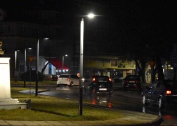 Τοποθέτηση νέων φωτιστικών LED στην πόλη της Φλώρινας