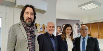 Επίσκεψη της Υπουργού Σοφίας Ζαχαράκη στον Ξενώνα Φιλοξενίας Γυναικών του Δήμου Κοζάνης