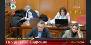 Ζεμπιλιάδου: «Πως να προσφύγει εναντίον νόμου που ψήφισε ως Βουλευτής»- Αμανατίδης: «Θα δείξουμε με πράξεις αν είμαστε στο πλευρό των πολιτών»- Νέος γύρος αντιπαράθεσης για τα φωτοβολταϊκά στο Ορυχείο Αμυνταίου