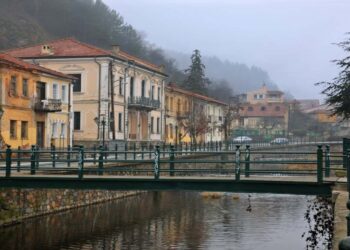 Στη Φλώρινα, απ’ άκρη σ’ άκρη, δεν συναντάς γκρίζο, μόνο φύση