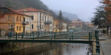 Στη Φλώρινα, απ’ άκρη σ’ άκρη, δεν συναντάς γκρίζο, μόνο φύση
