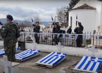 Ετήσιο μνημόσυνο στο στρατιωτικό νεκροταφείο Πτολεμαΐδας (φώτο-βίντεο)