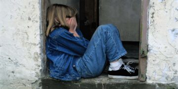 Άσχημο παιχνίδι της μοίρας για μια 14χρονη: Έχασε τους γονείς της, τον παππού της και τον θείο της