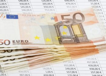 Εφορία: “Ανοίγουν” λογαριασμοί και θυρίδες με το bank app