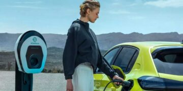 ΔΕΔΔΗΕ: Διακοπή ηλεκτροδότησης σε όσους δεν δηλώσουν τους...φορτιστές τους