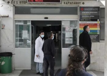 «Έκτρωμα» τα απογευματινά χειρουργεία λένε οι γιατροί: «Με κλειστές αίθουσες βάζουν ιδιώτες στα νοσοκομεία»