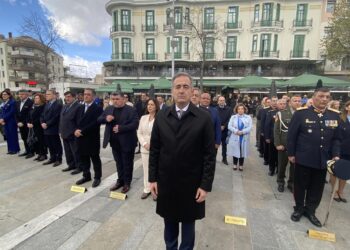 Η Κοζάνη γιορτάζει την επέτειο της Ελληνικής Επανάστασης του 1821 – Επιμνημόσυνη δέηση και καταθέσεις στεφάνων (φωτο-video)