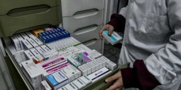 Έρχονται νέες ανατιμήσεις στα φθηνά φάρμακα: Τις επόμενες ημέρες αναμένεται να φανούν οι αυξήσεις
