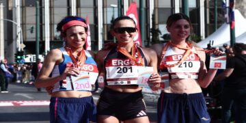 Ημιμαραθώνιος Αθήνας 2024: Πάνω από 21.000 άνθρωποι έτρεξαν στο κέντρο – Οι μεγάλοι νικητές