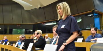 Αίτημα Καρυστιανού – Ασλανίδη στον πρόεδρο της Βουλής για άρση ασυλίας Καραμανλή και Σπίρτζη