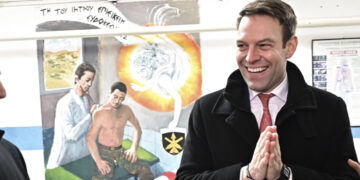 Κασσελάκης: Στις 15 Μαρτίου στη Σπάρτη παρουσιάζεται στον στρατό