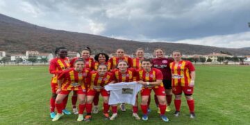 Ποδόσφαιρο γυναικών: Οι φάσεις και τα γκολ από την νίκη της Καστοριάς επί της Ολυμπιάδας Υμηττού (βίντεο)