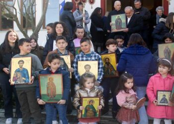 Με τη συμμετοχή παιδιών-μαθητών η λιτάνευση των ιερών εικόνων στη γιορτή της Ορθοδοξίας 2024 στον Άγιο Διονύσιο Βελβεντού